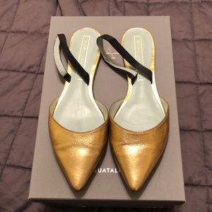 Marc Jacobs gold flats